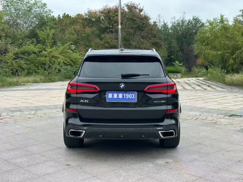 德州20年宝马X59