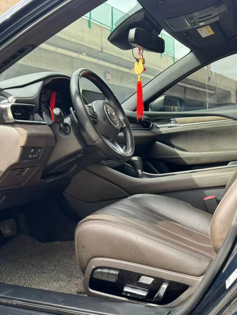 兰州20年马自达阿特兹7