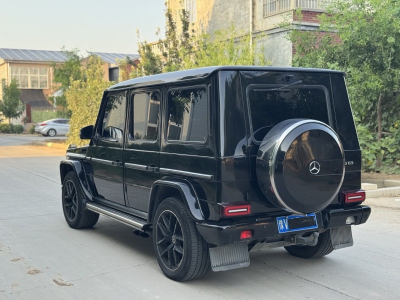 新乡19年奔驰G6