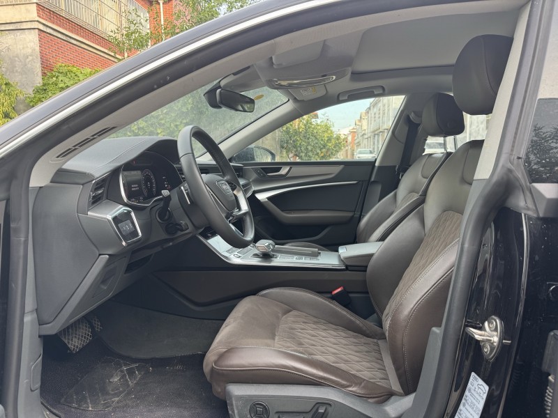 新乡24年奥迪A7L7