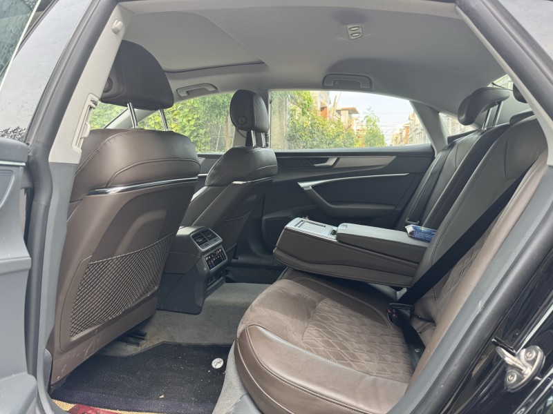 新乡24年奥迪A7L9