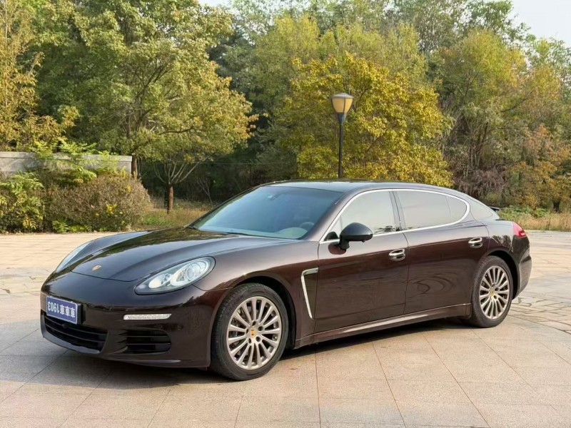 东营15年保时捷帕拉梅拉2