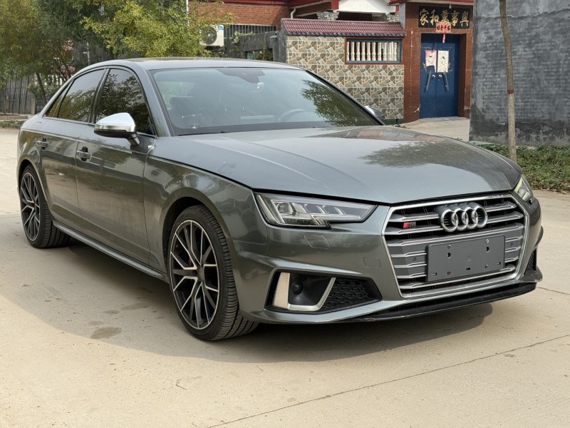 新乡19年奥迪S43