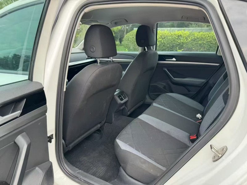 枣庄23年大众朗逸5