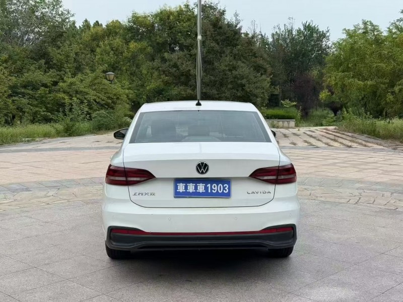 枣庄23年大众朗逸8