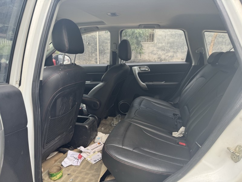 新乡15年哈弗H68