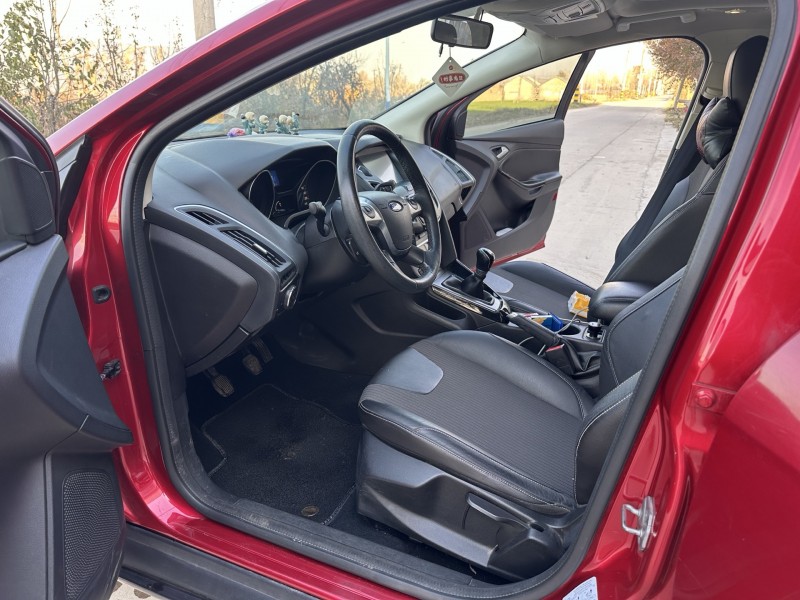 徐州13年福特福克斯5