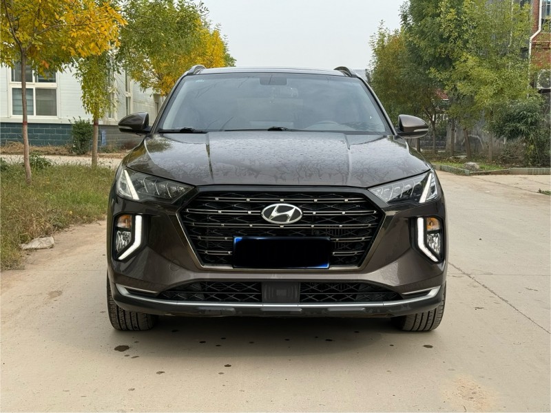 新乡20年现代途胜1