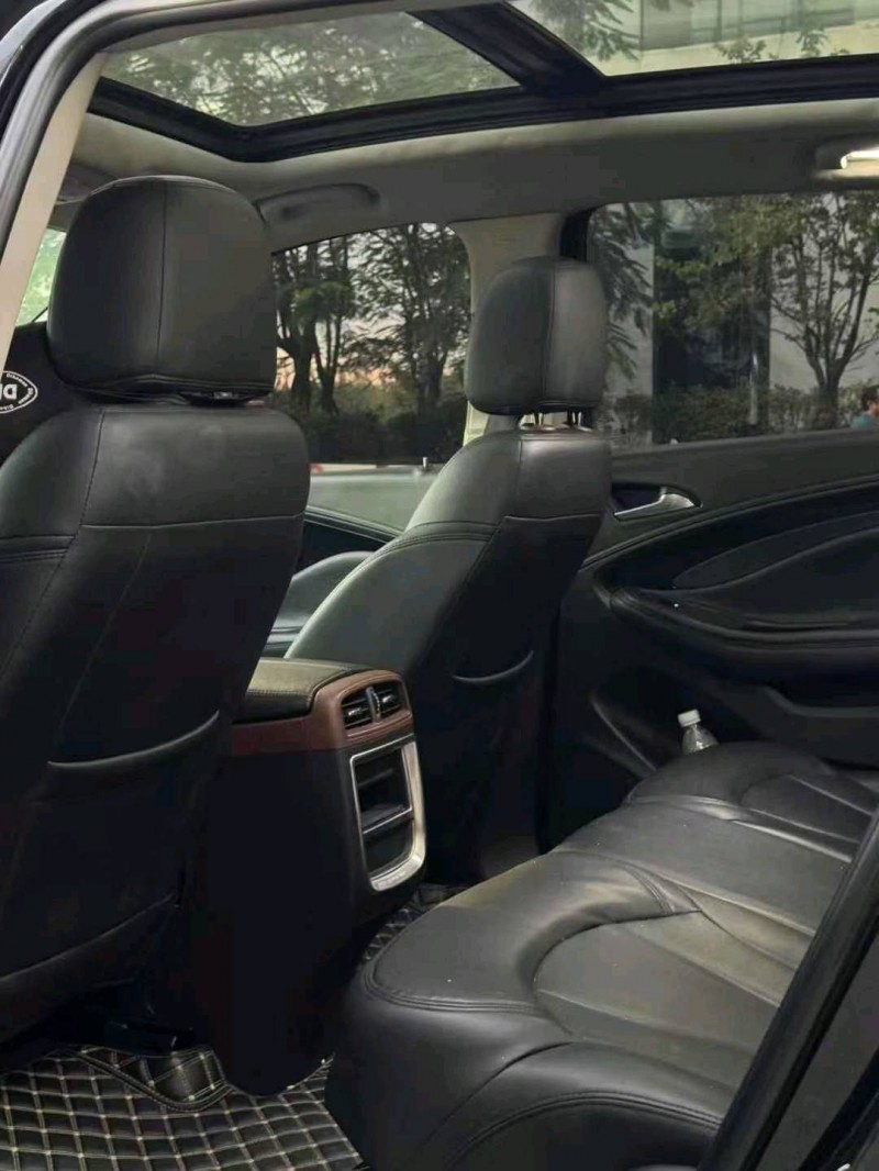 广州18年别克昂科威7