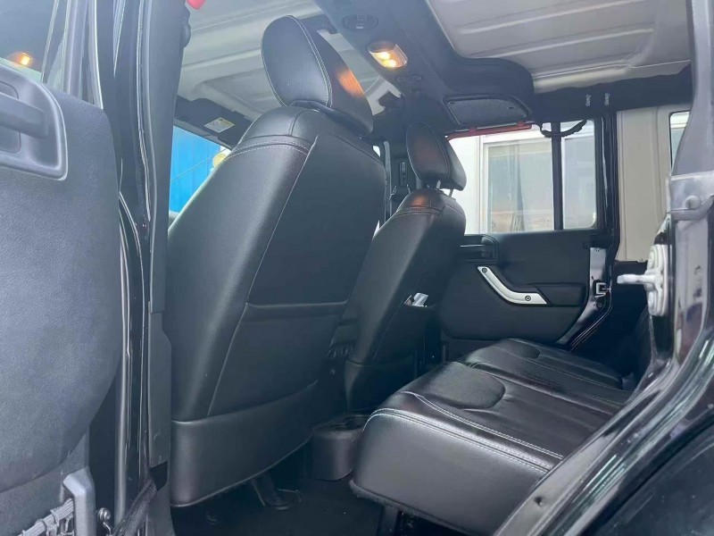 潍坊18年Jeep牧马人4