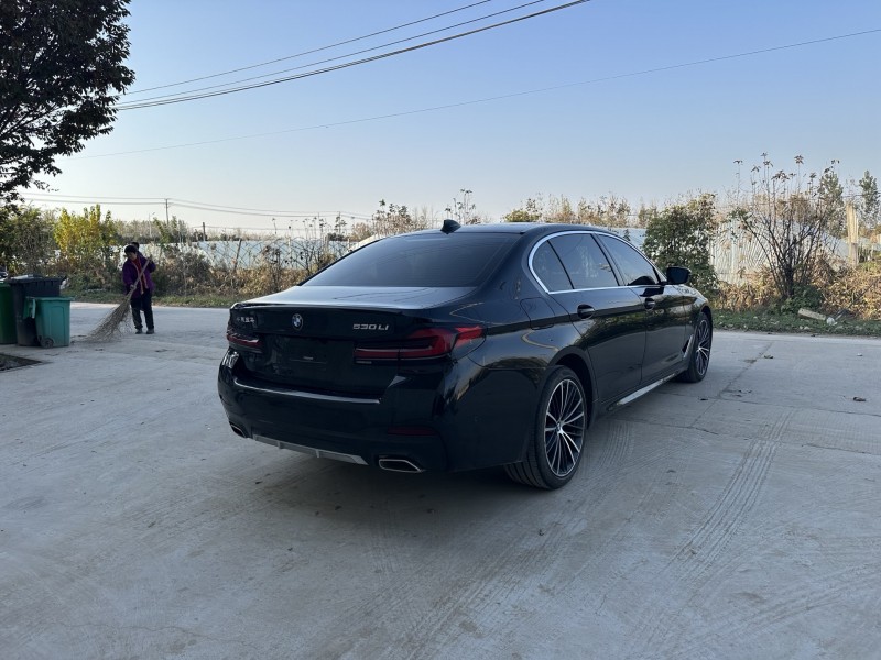 徐州21年宝马5系4