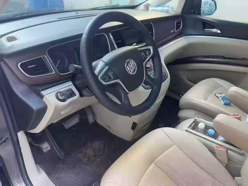 临沂15年别克GL85