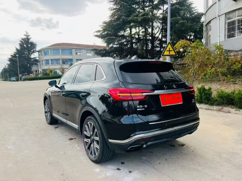 枣庄21年红旗HS57