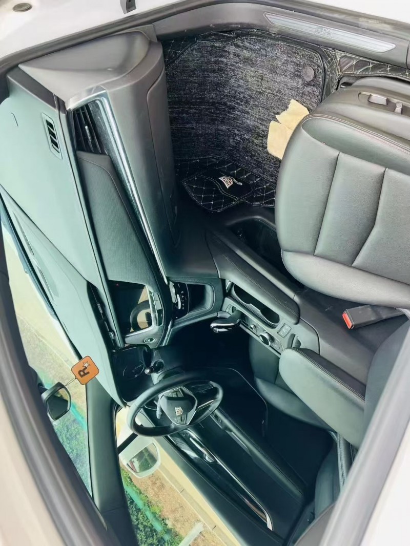 枣庄22年凯迪拉克XT57