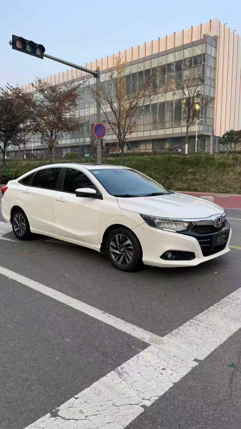 青岛19年本田凌派2