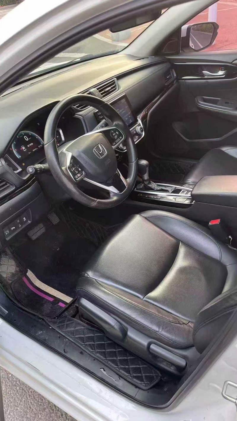 青岛19年本田凌派4