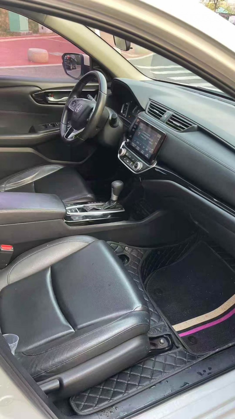 青岛19年本田凌派6