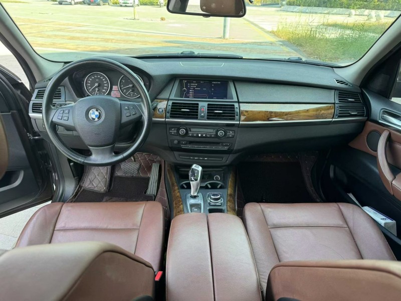 青岛13年宝马X54