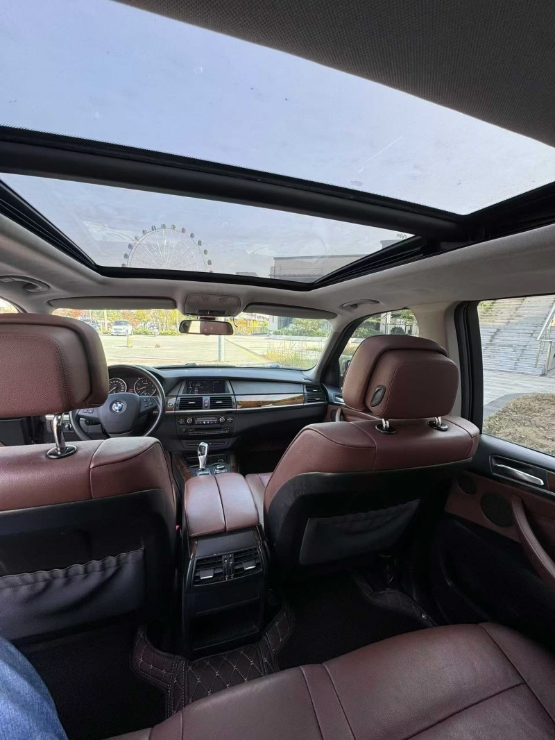 青岛13年宝马X56