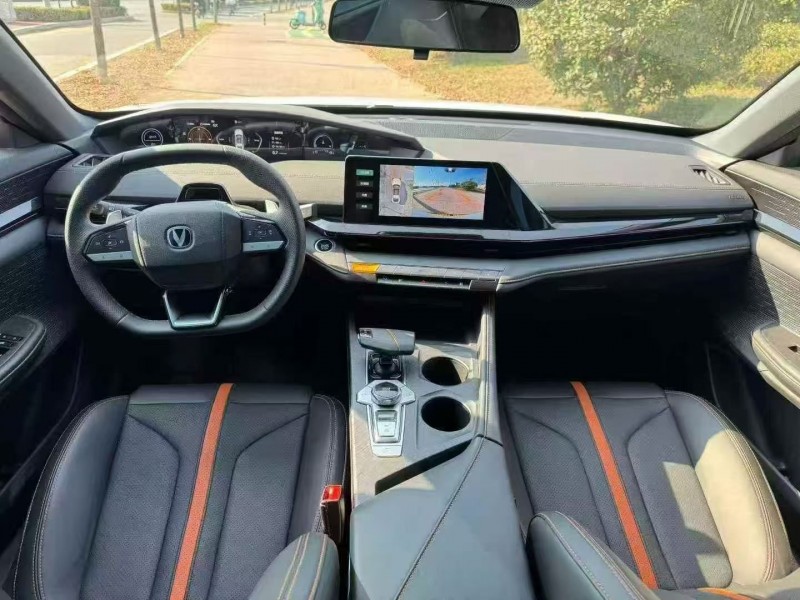 烟台25年长安汽车UNI5