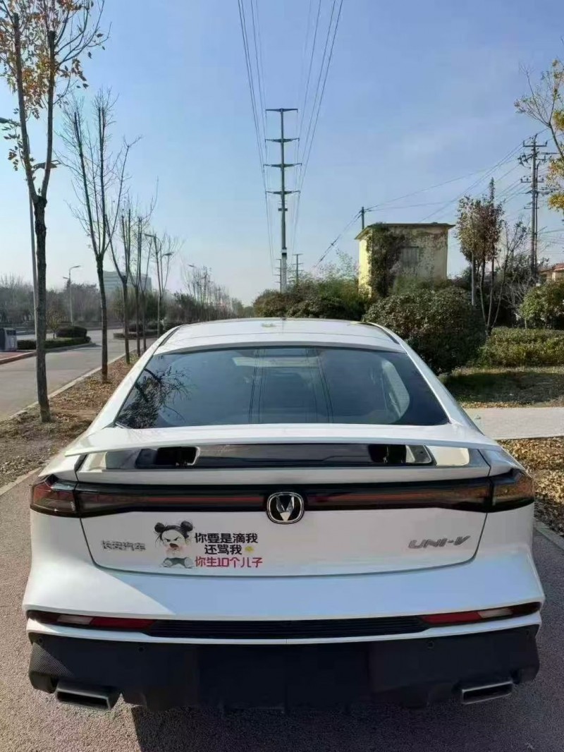 烟台25年长安汽车UNI8