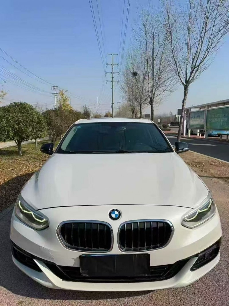 济宁18年宝马1系1