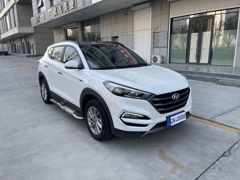 济宁18年现代途胜2