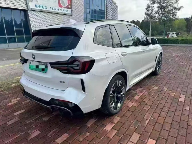 枣庄22年宝马IX37