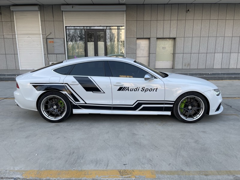 济宁14年奥迪A7L8