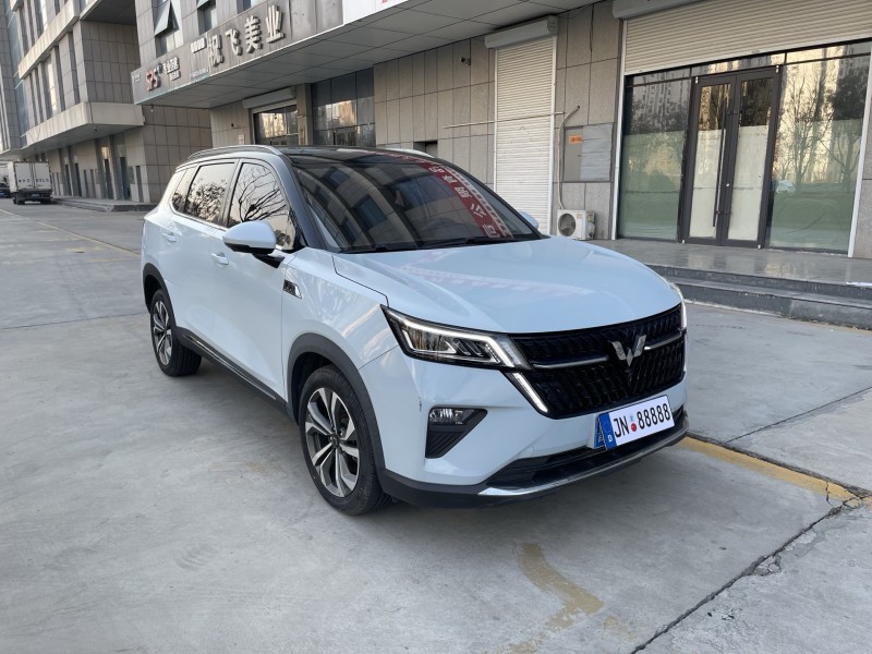 济宁22年五菱汽车星辰2