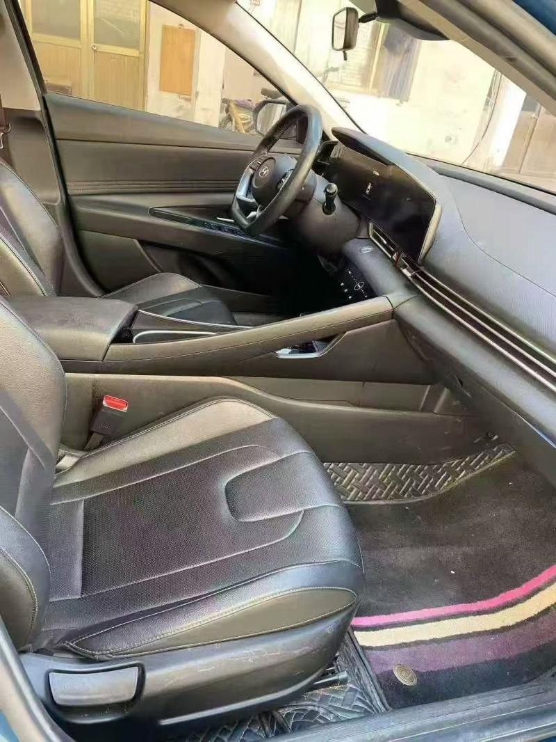 东营21年现代伊兰特4