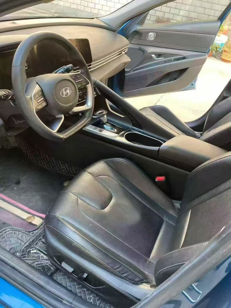 东营21年现代伊兰特6