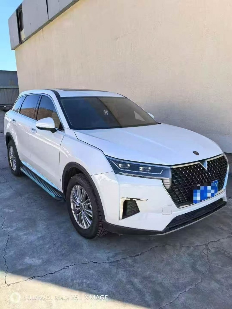 保定24年启辰大V3