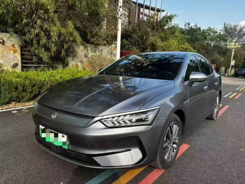 东营22年比亚迪秦3