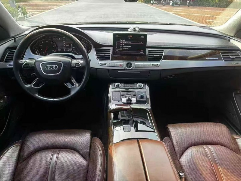 淄博17年奥迪A8L5