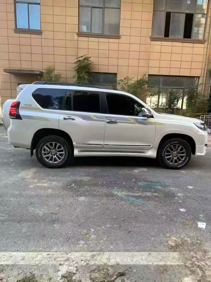 常州20年丰田普拉多7