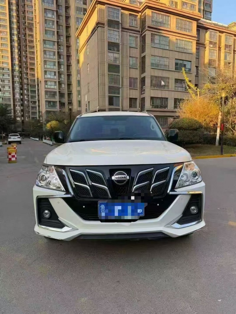 潍坊19年日产途乐1