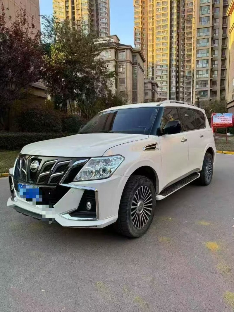 潍坊19年日产途乐3