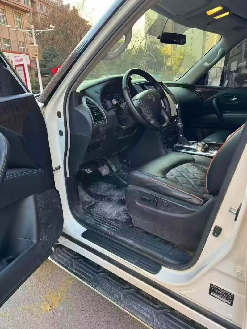 潍坊19年日产途乐5