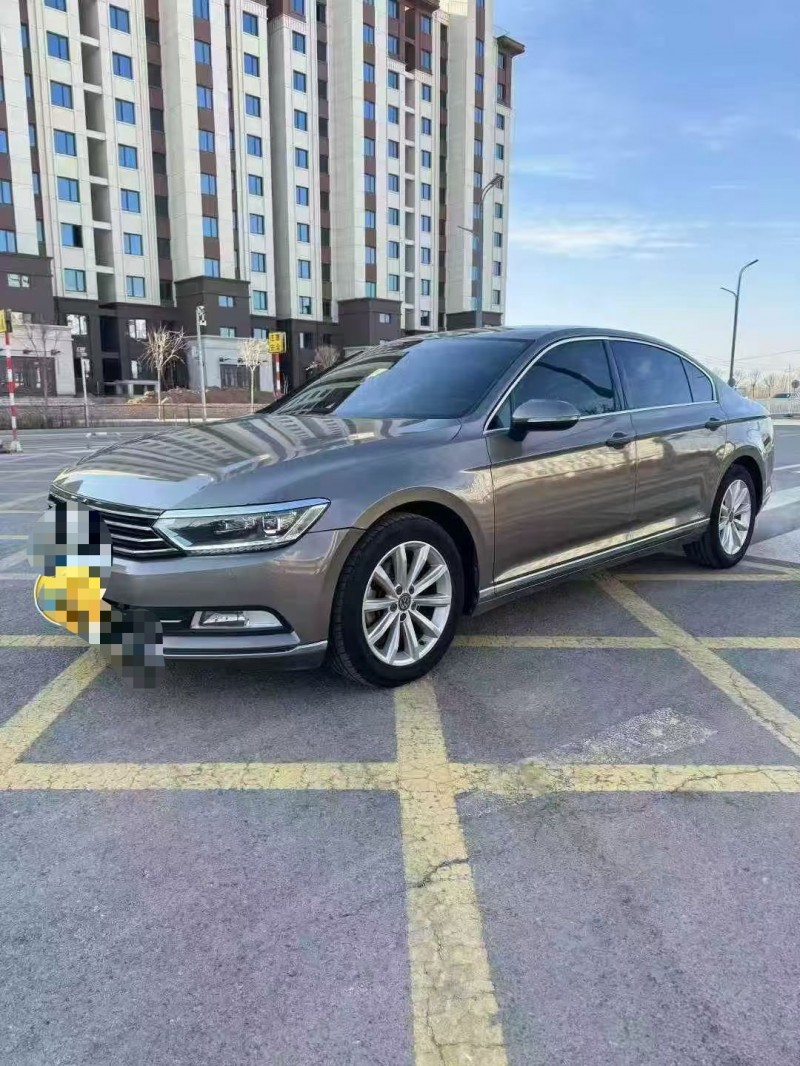 邢台17年大众迈腾2