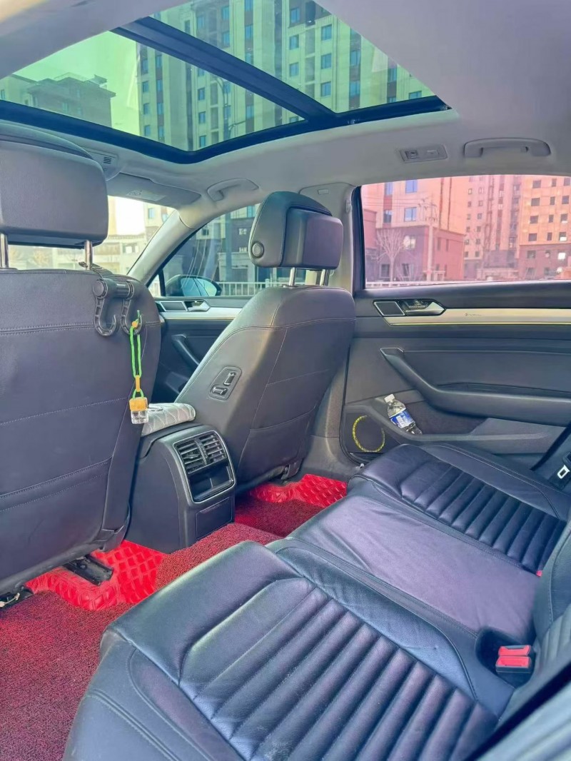 邢台17年大众迈腾4