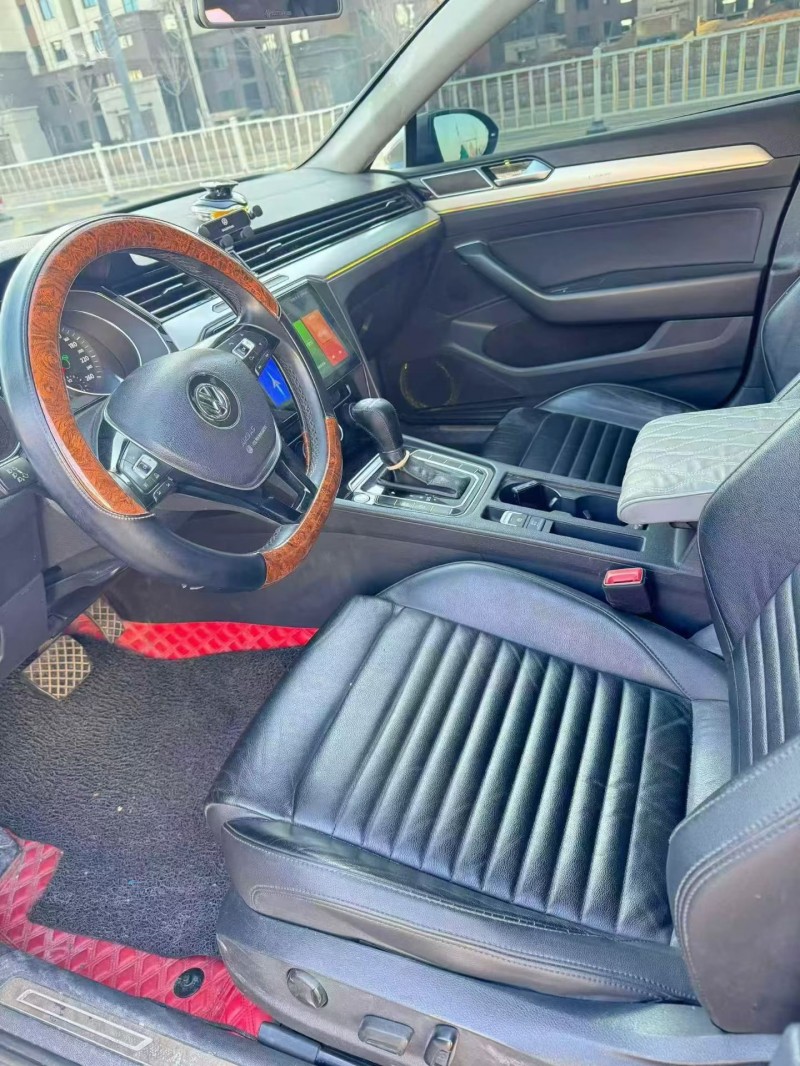 邢台17年大众迈腾5