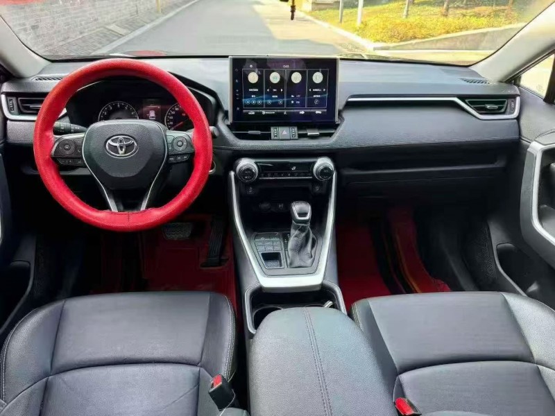 枣庄21年丰田威兰达6