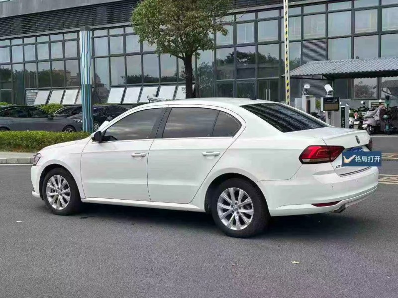 东莞18年大众朗逸8