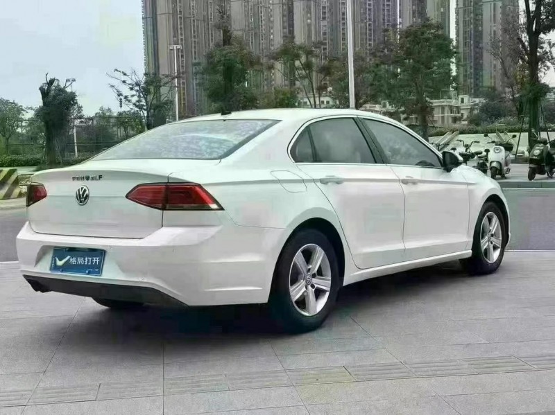 东莞16年大众凌渡8