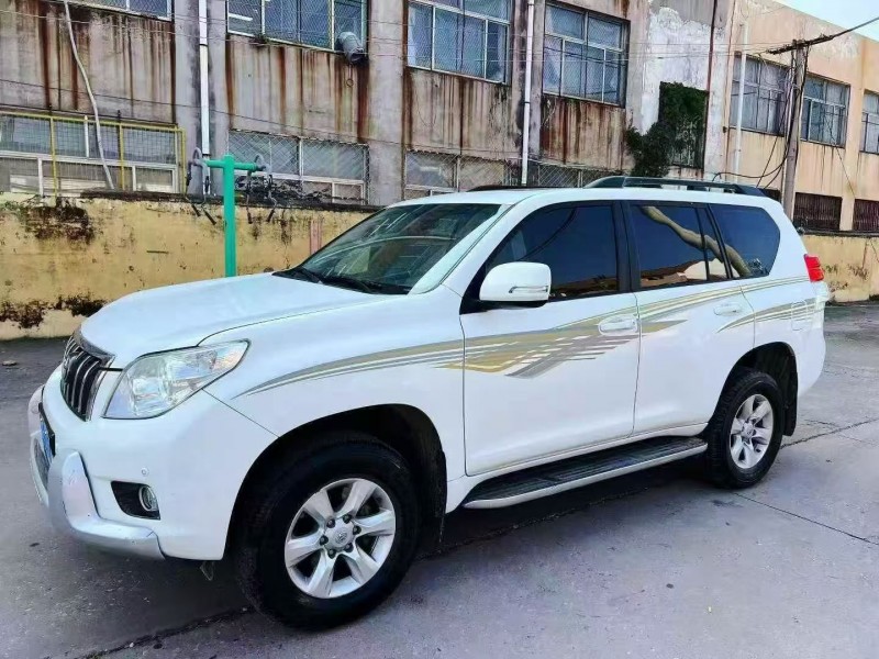 枣庄10年丰田普拉多2