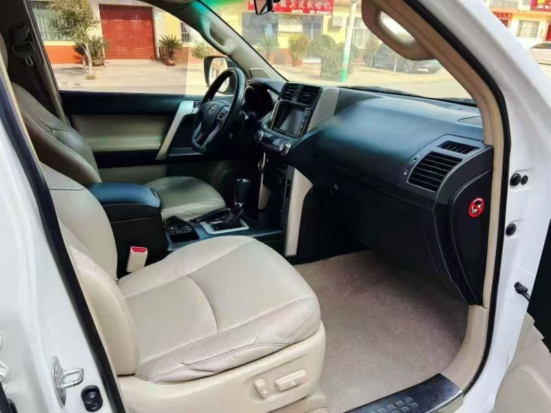 枣庄10年丰田普拉多5