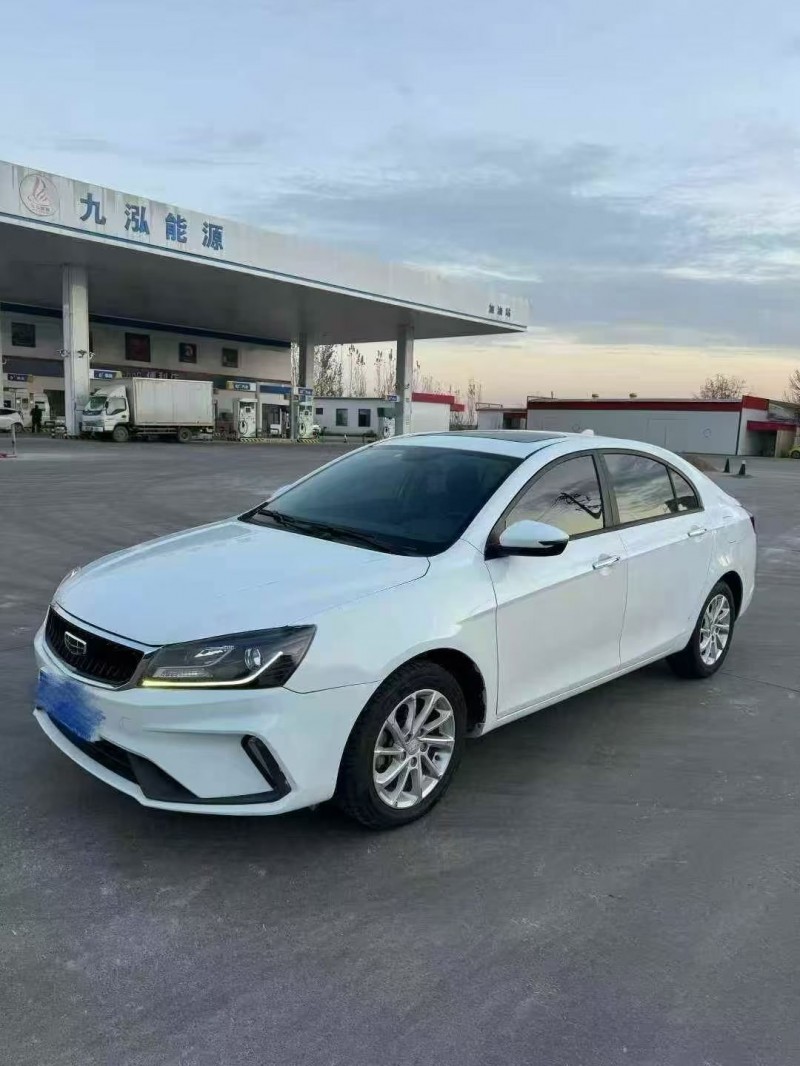 泰安21年吉利帝豪3