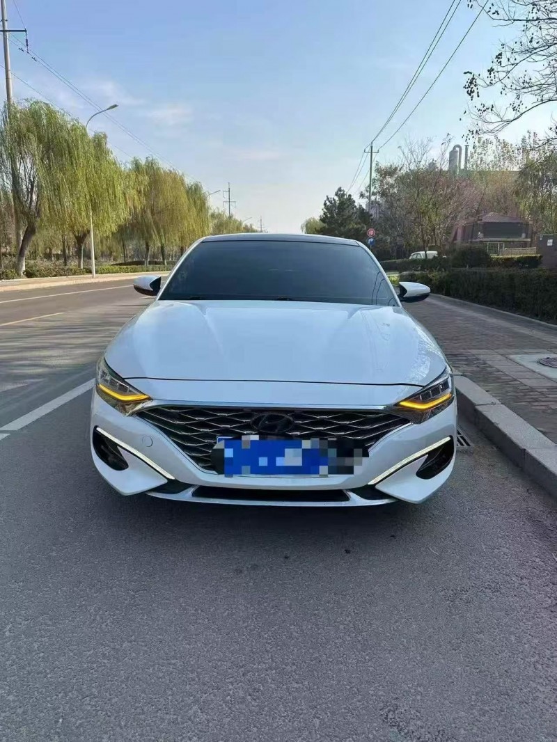 东营19年现代菲斯塔1