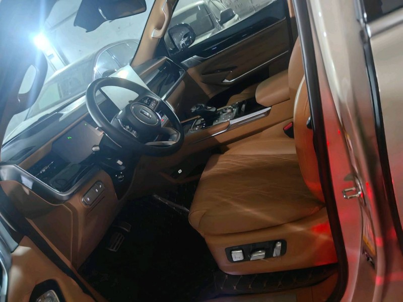 中山23年长城汽车坦克6